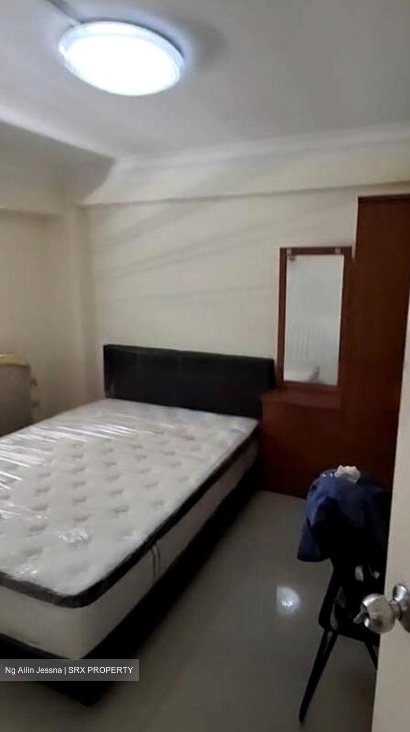 Blk 40 Holland Drive (Queenstown), HDB 3 Rooms #458298361